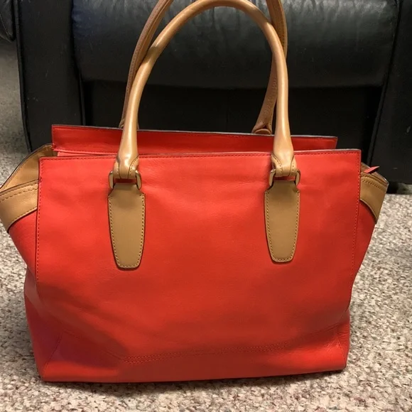 Coach tote - Picture 6 of 13